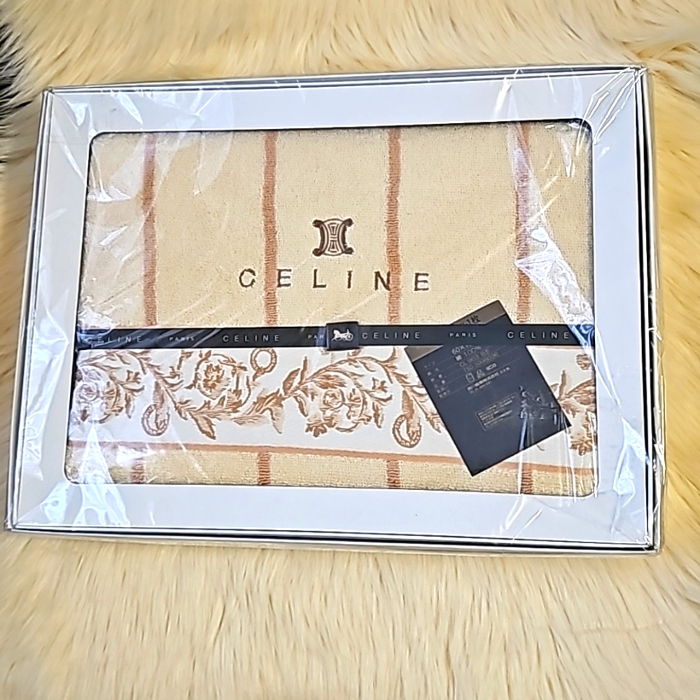 ❣️CELINE Bath Towel❣️